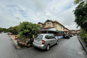 Seksyen 23, Shah Alam