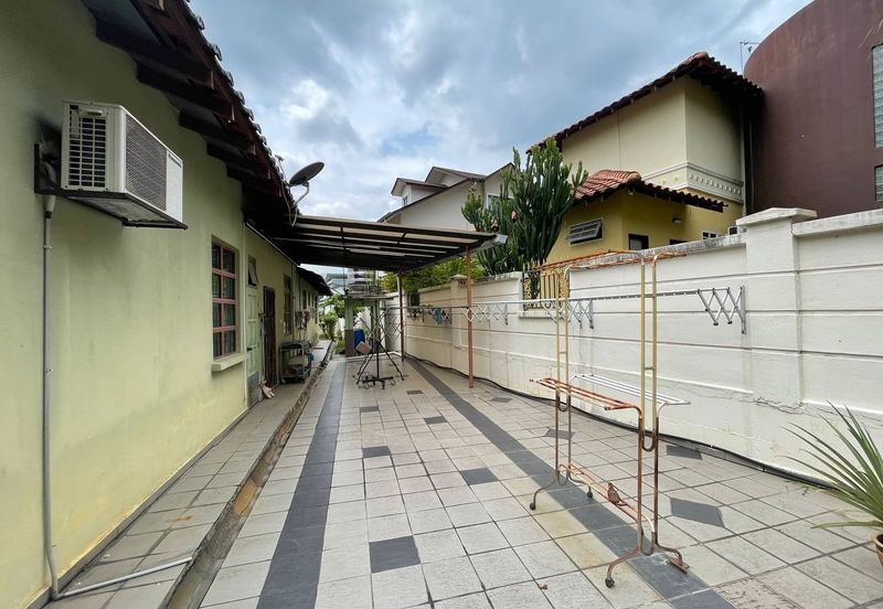 Seksyen 8, Shah Alam