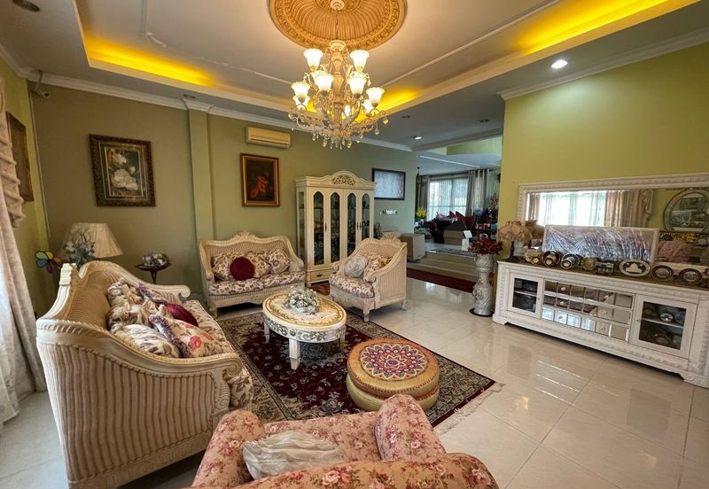 Seksyen 8, Shah Alam