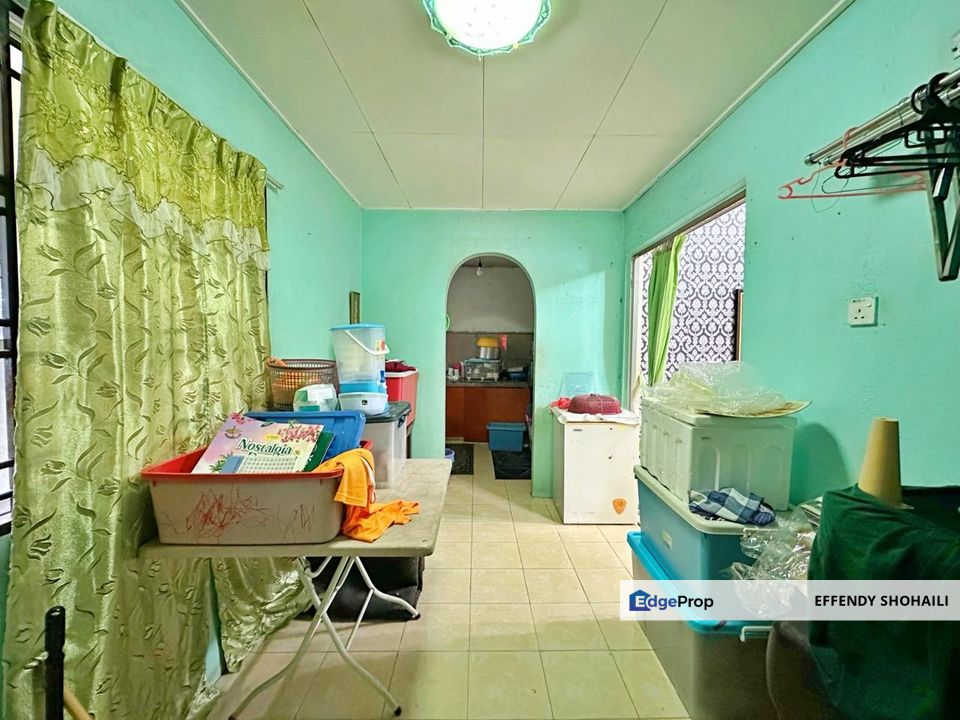 SEKSYEN 6 BANDAR BUKIT MAHKOTA SEMI D, Selangor, Bangi