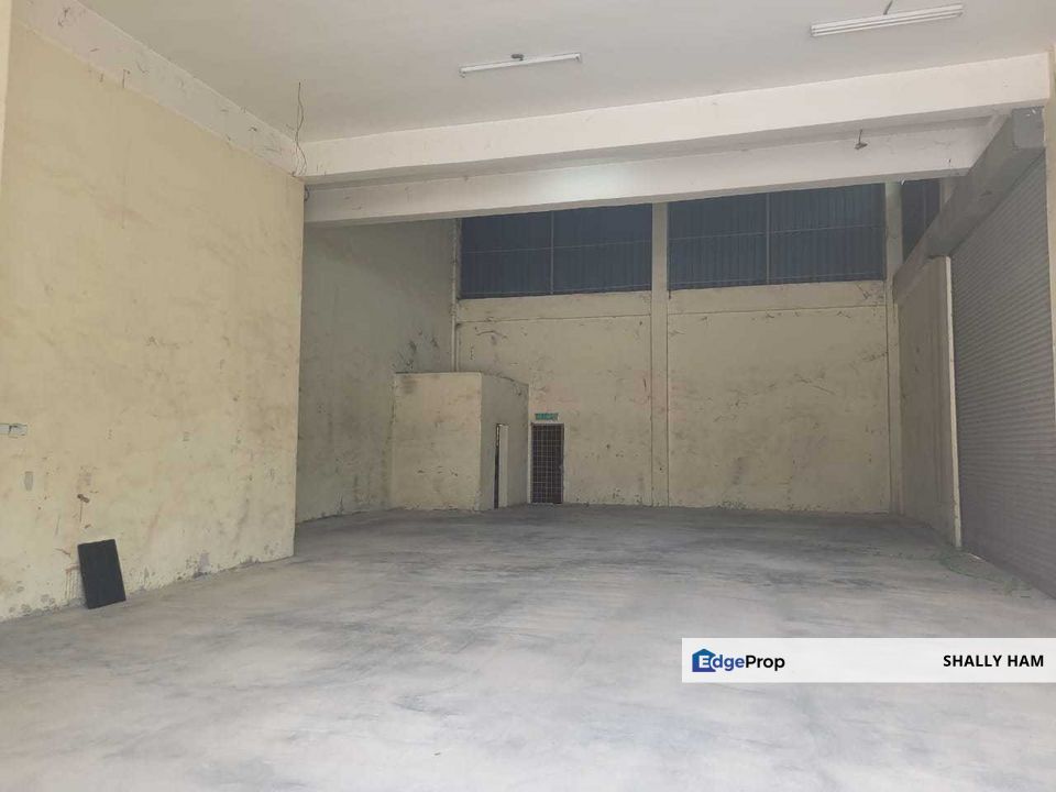 1.5 storey factory sms rawang industrial park , Selangor, Rawang
