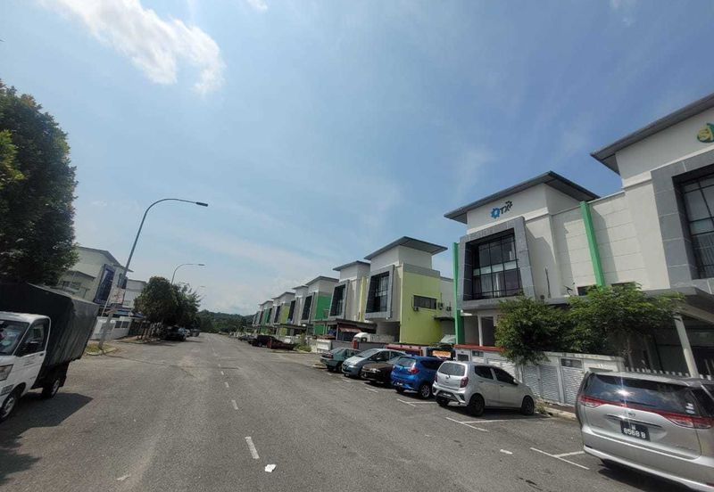 Taman Perindustrian SIS