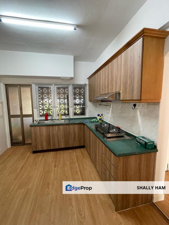 vista komanwel C walking distance to sri petaling LRT , pavillion 2, sri petaling , recreation park , IMU , APU , Iris technology , Kuala Lumpur, Bukit Jalil