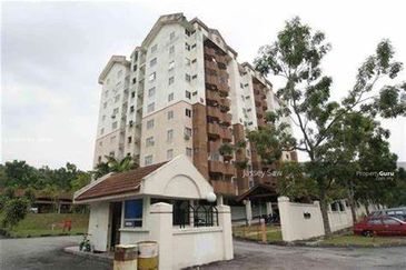 Juara Suria Apartment