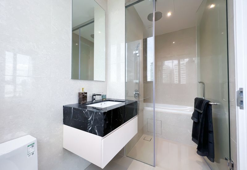 Pavilion Ceylon Hill