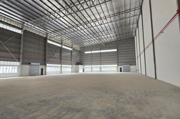 Jalan Persiaran Puncak Alam 6