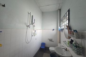 Taman Kinrara Seksyen 2