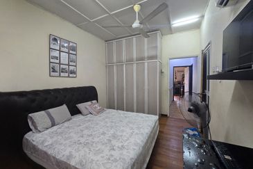 Taman Kinrara Seksyen 2