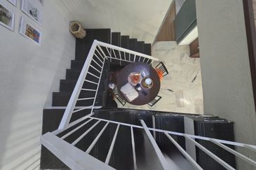 Taman Kinrara Seksyen 2