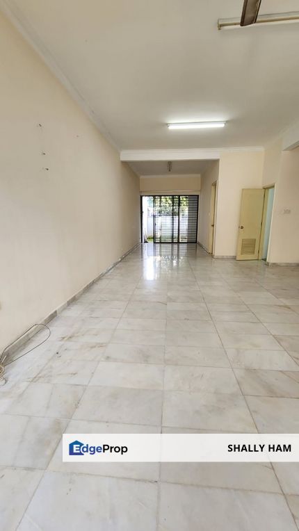 2.5bstorey freehold terrace house at taman esplande bukit jalil near pavillion2 and lrt, Kuala Lumpur, Bukit Jalil