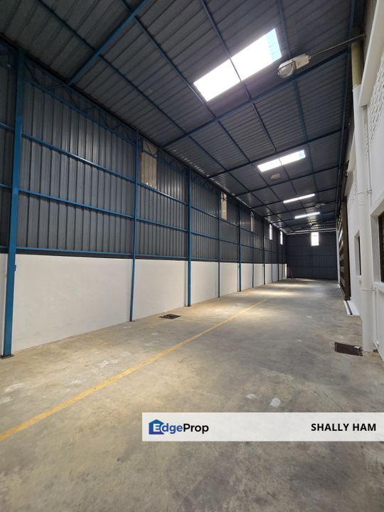 Bandar bukit puchong industrial park, puchong  warehouse/ factory TO let , Selangor, Puchong
