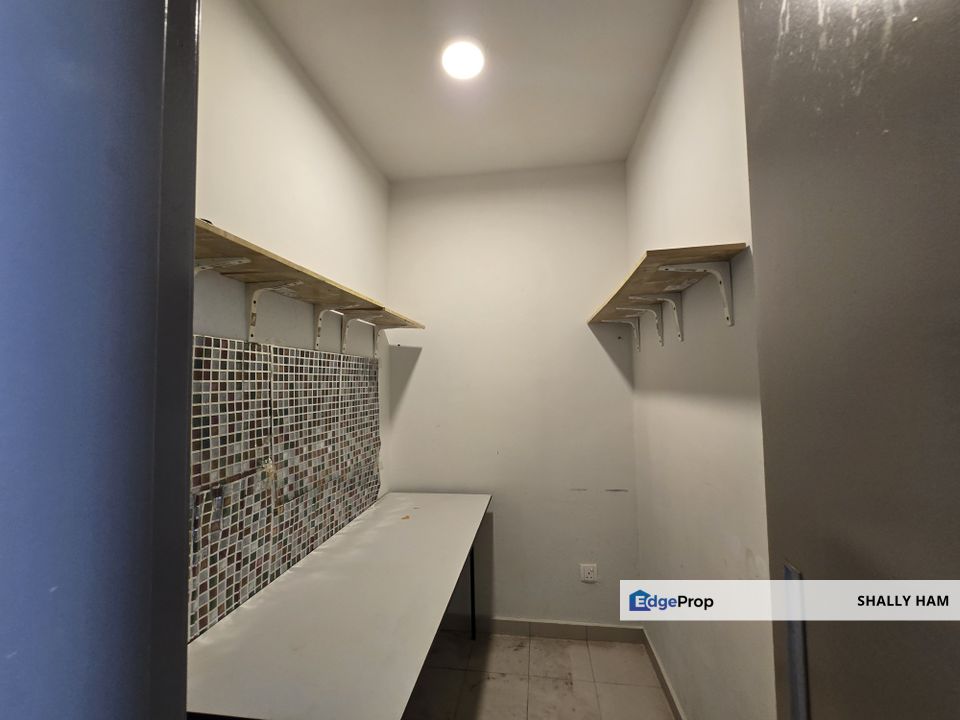 Bukit Jalil Twin Arkz condo for aale near pavillion 2 ,  LRT and golf course, Kuala Lumpur, Bukit Jalil