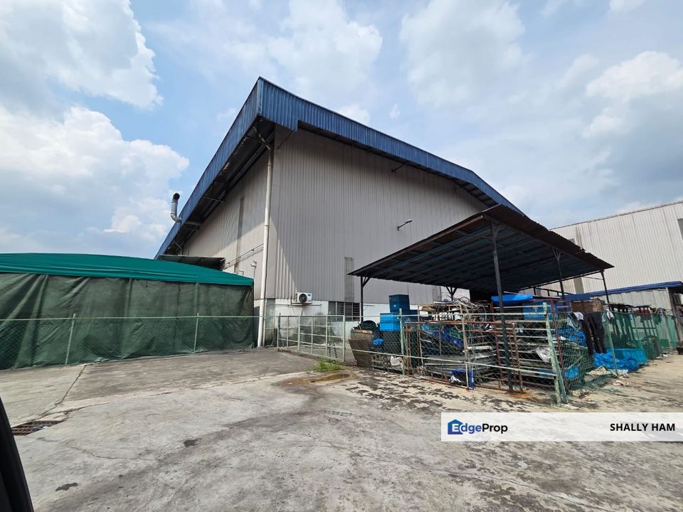 kawasan  perindustrian sg purun  semenyih warehouse/factory to let , Selangor, Semenyih