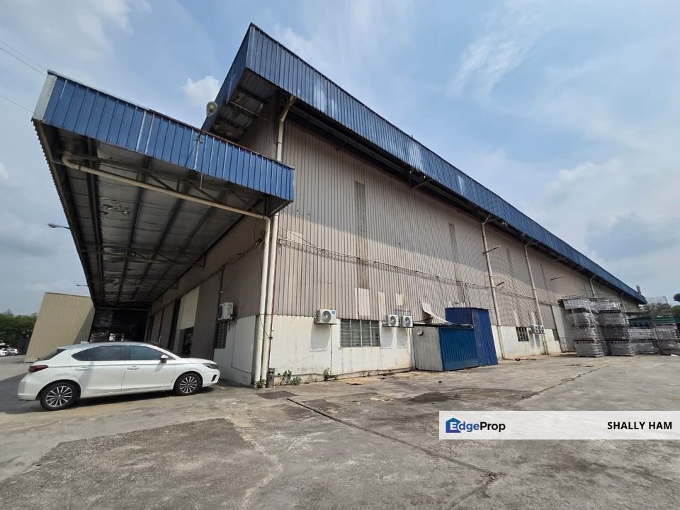 kawasan  perindustrian sg purun  semenyih warehouse/factory to let , Selangor, Semenyih
