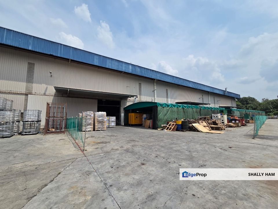 kawasan  perindustrian sg purun  semenyih warehouse/factory to let , Selangor, Semenyih