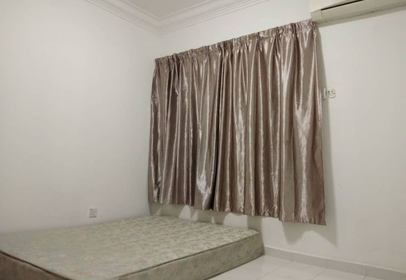 De Tropicana Condominium