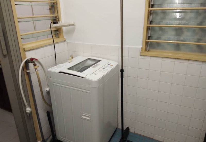 De Tropicana Condominium