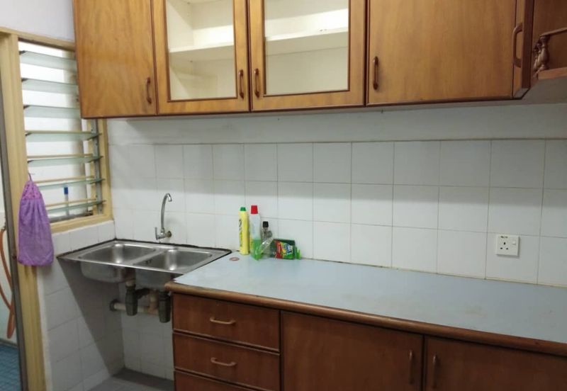 De Tropicana Condominium