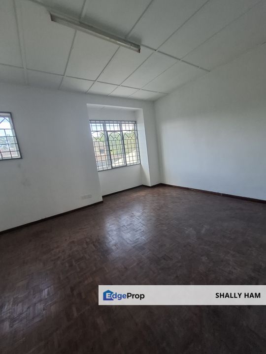 Saujana puchong SP 6 double storey link house for rent, Selangor, Puchong South
