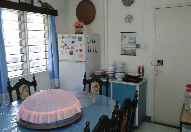 SemiD corner lot landed  house for sale at section 17. Petaling Jaya 