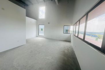 Elmina Business Park