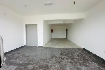 Elmina Business Park