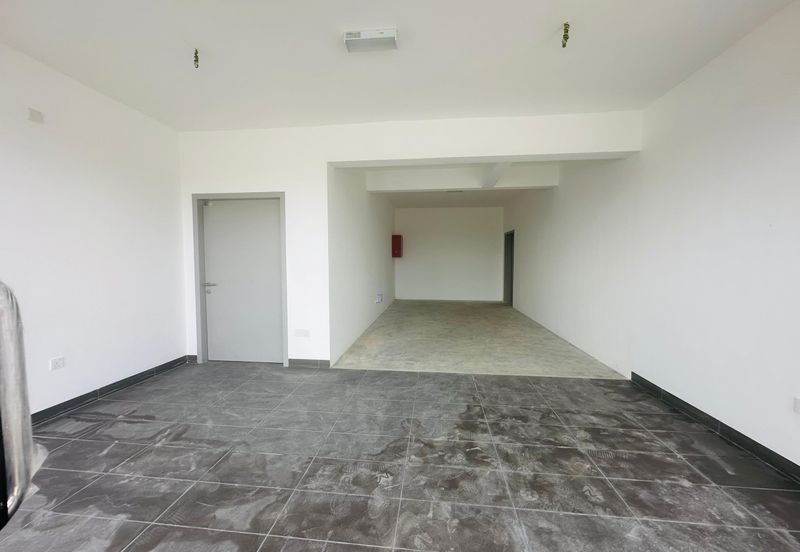 Elmina Business Park