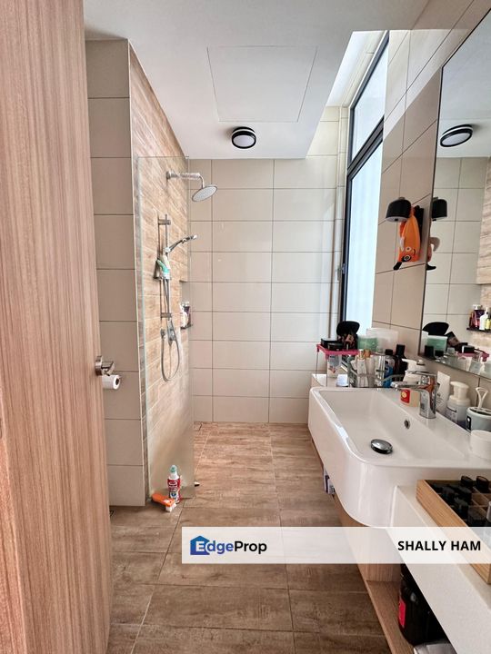 Avare seputeh condo at old klang road near midvalley , Kuala Lumpur, Jalan Klang Lama (Old Klang Road)