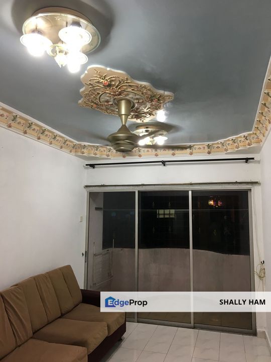 Juara suria apartment  partial furnished near balakong , seri kembangan for sale, Selangor, Balakong