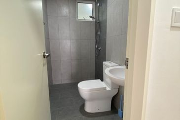 Tuan 2egacy (Tuan Residency 2)