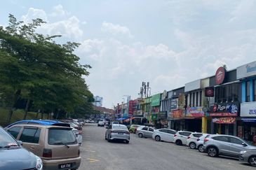 Shop Lot Ground Floor Seksyen 3 Bangi For Rent