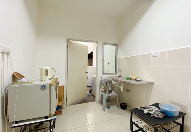 Savanna Executive Suites @ Southville City