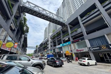 Savanna Executive Suites @ Southville City