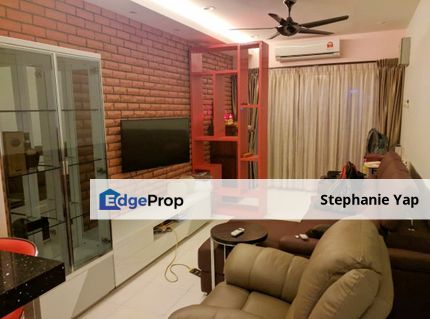 Putera 2 Klang Non Bumi Lot Full Nice Reno Single Storey Terrace House, Selangor, Klang