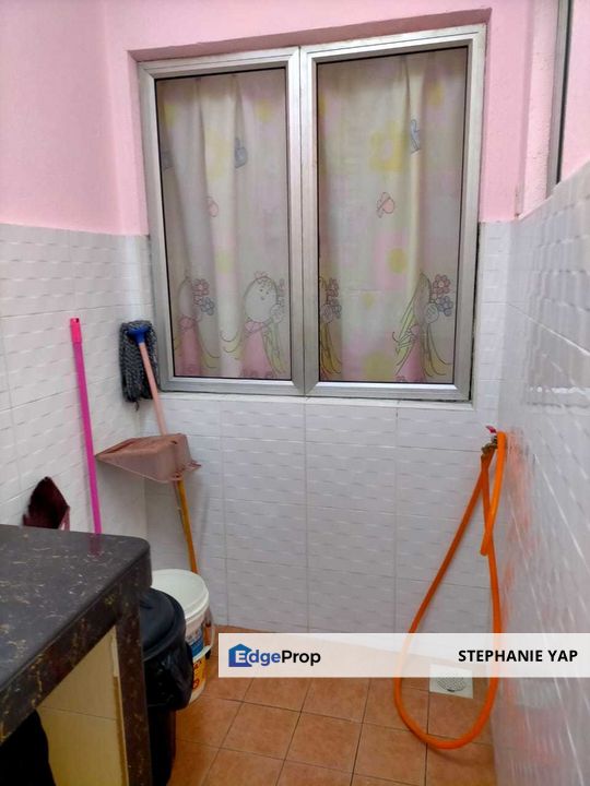 Bayu Villa Apartment Reno Move In Cond Freehold Klang Bukit Tinggi, Selangor, Klang