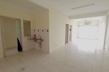 Vista Bayu Apartment, Taman Bayu Perdana