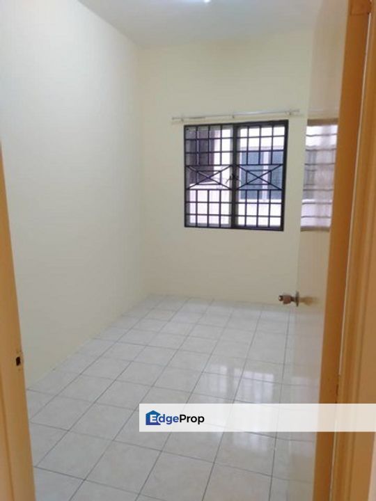 Bayu Villa Apartment, Bayu Perdana, , 