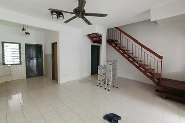 Jalan SP 6 @ Bandar Saujana Putra