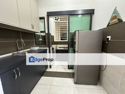 The Maple Residences, , 