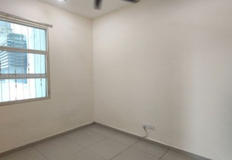 The Zest @ Kinrara 9