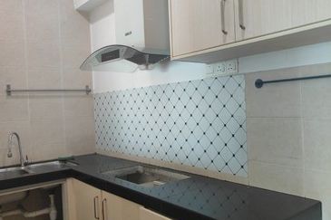 The Zest @ Kinrara 9