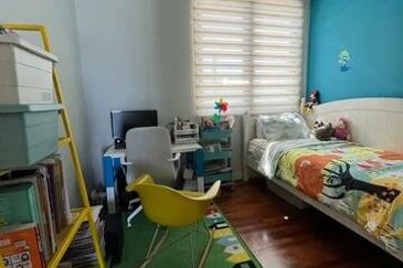 16 Quartz Melawati Condominium