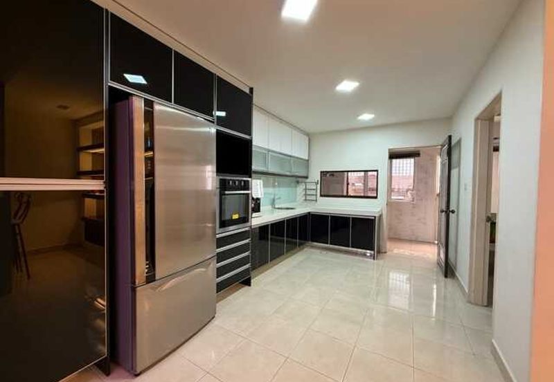 Setia Indah 9, Setia Alam