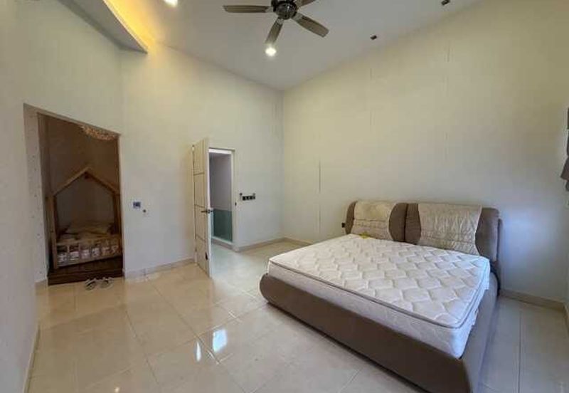 Setia Indah 9, Setia Alam