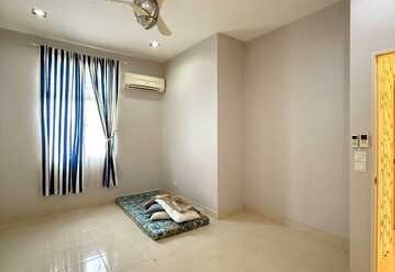 Setia Indah 9, Setia Alam