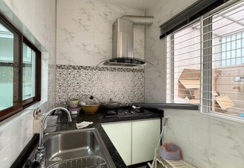 Setia Indah 9, Setia Alam