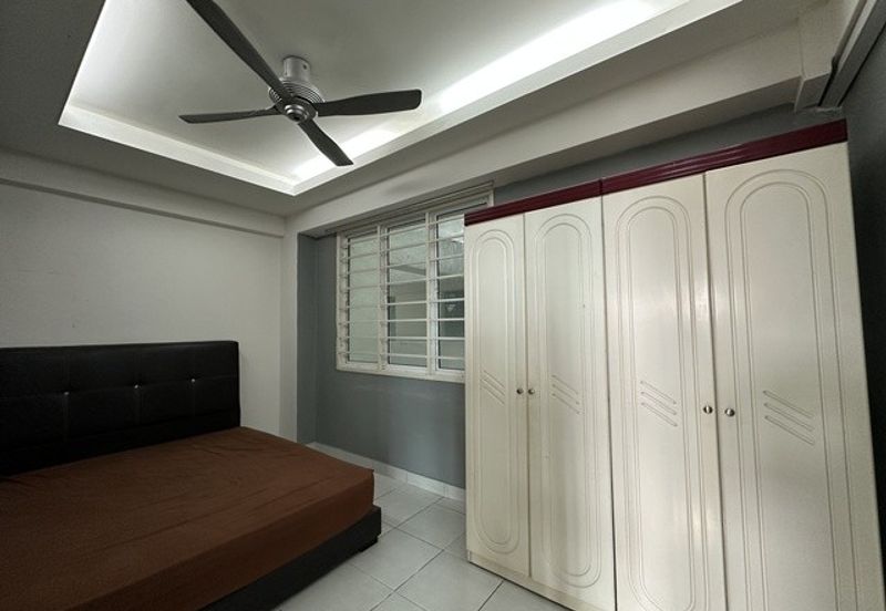 Main Place Residence