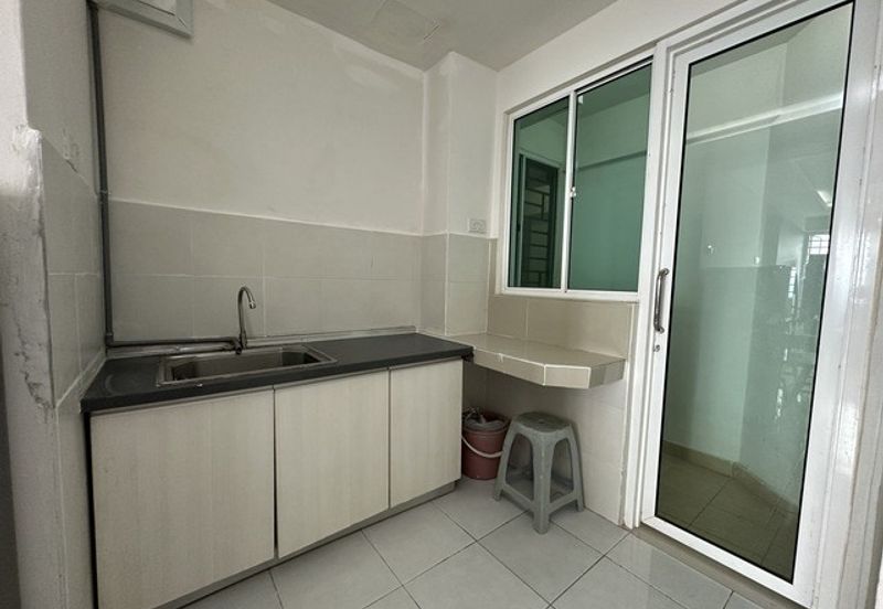 Main Place Residence