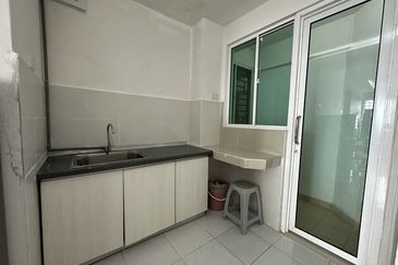 Main Place Residence