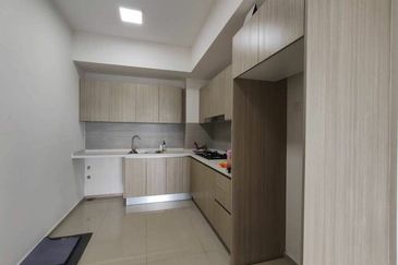 Gravit8 @ Klang South